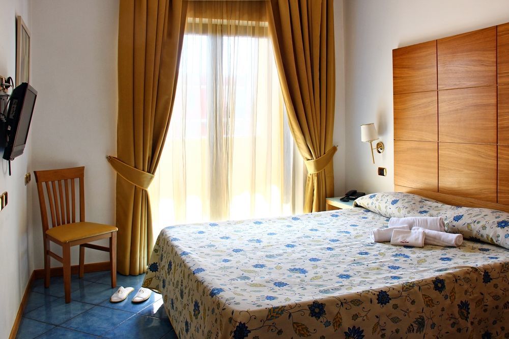 City Hotel Casoria Exterior photo